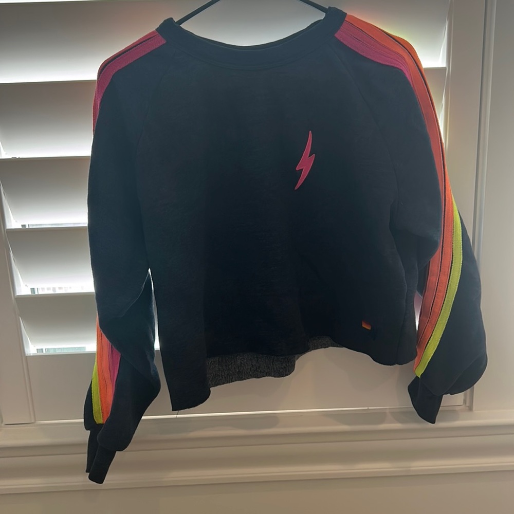 SIZE M AVIATOR NATION CROPPED SWEATSHIRT